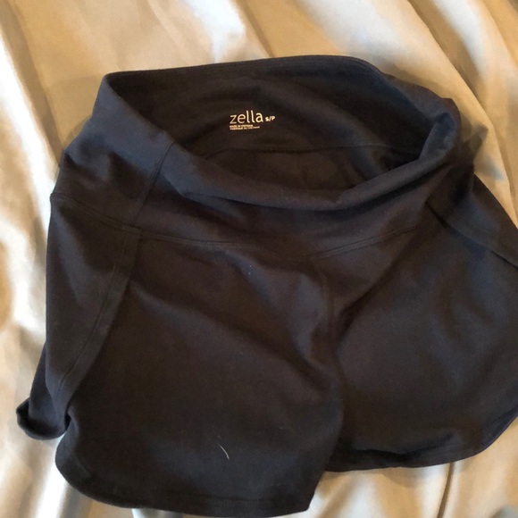 Zella bootie shorts - Picture 4 of 4